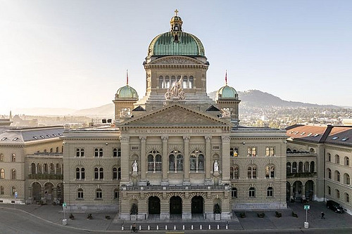 Un bâtiment historique aux allures de palais.