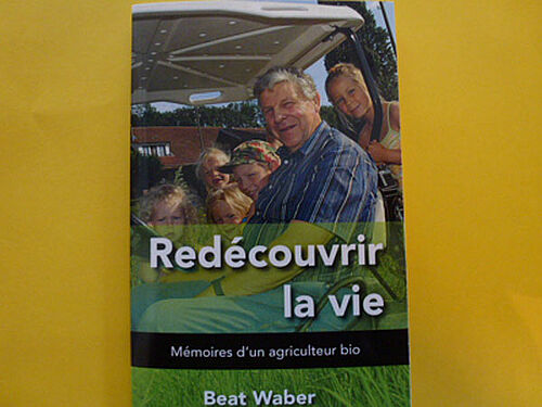 Page de couverture du livre de Beat Waber intitulé "Découvrir la vie"