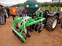 Machine pour le maraîchage.